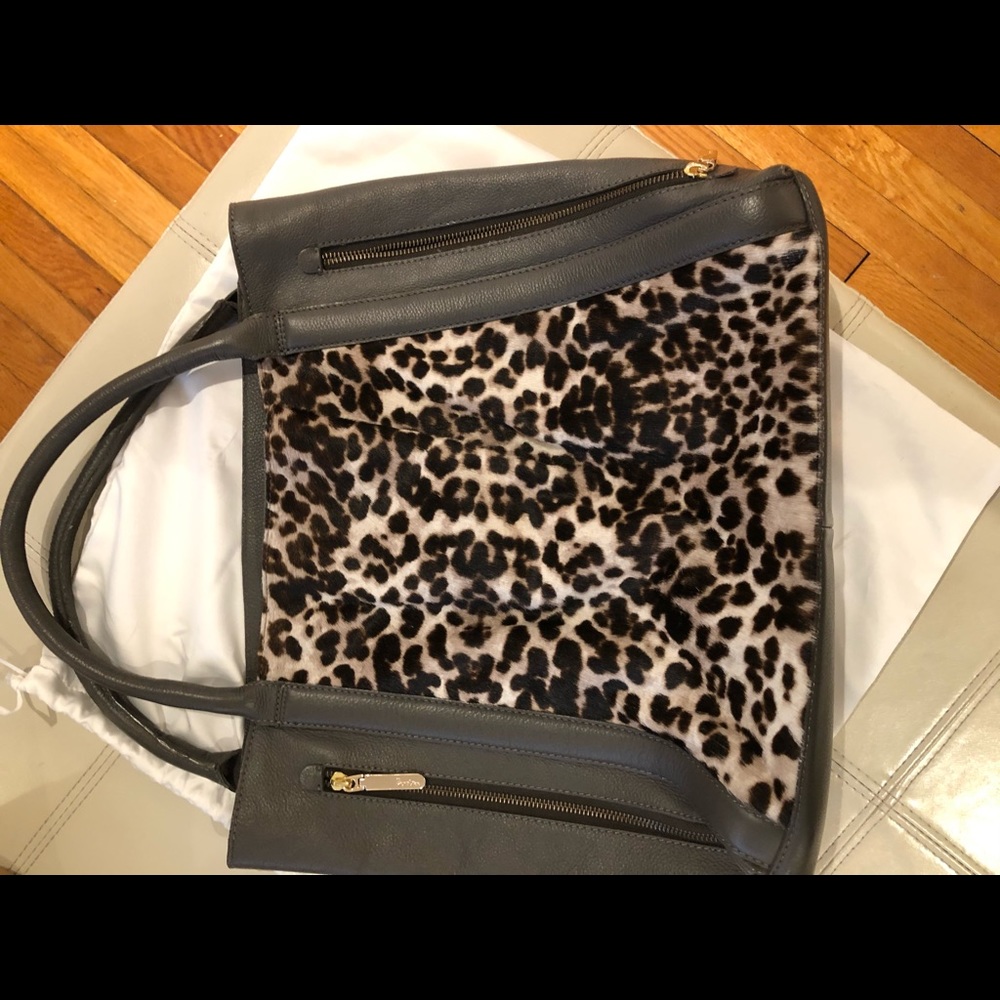 Handbag
